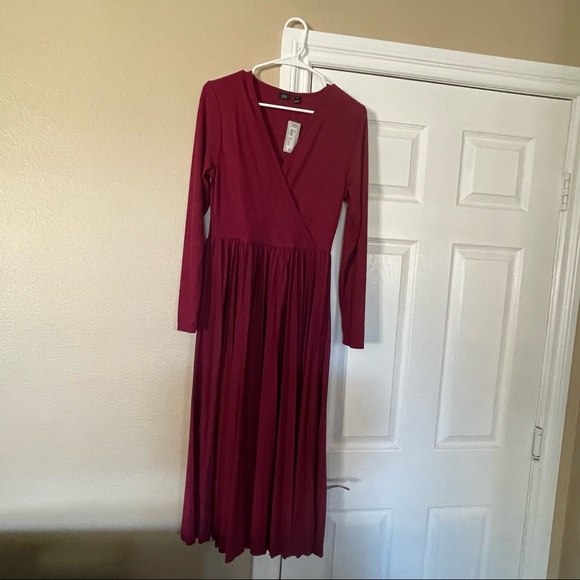 river island long sleeve maxi dress River Island Long sleeve v neck ruffle maxi dress in pink - light